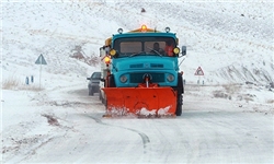 تجهیز ماشین‌آلات در طرح راهداری زمستانی آذربایجان غربی