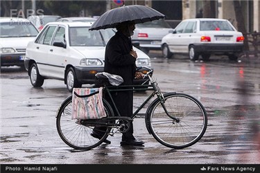 بارش باران پاییزی در یزد