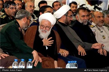 حضور نماینده ولی فقیه در شیراز در یادواره شهدای ادوات یگان های رزم در شیراز