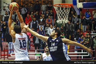 دیدار تیم های بسکتبال شهرداری گرگان و دانشگاه آزاد تهران در گرگان