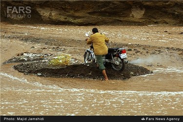 بارش باران در شهرستان رودان