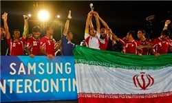 استقبال پرشور از 2 ملی‌پوش فوتبال ساحلی در بوشهر