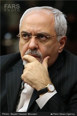 محمدجواد ظریف وزیر امور خارجه ایران در همایش بسیجیان سازمان انرژی اتمی ایران