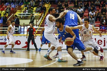 دیدار تیم های بسکتبال فولاد ماهان و شهرداری گرگان