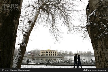 بارش برف پاییزی در تبریز