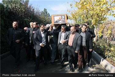 مراسم تدفین مرحوم پروفسور کاظم معتمدنژاد
