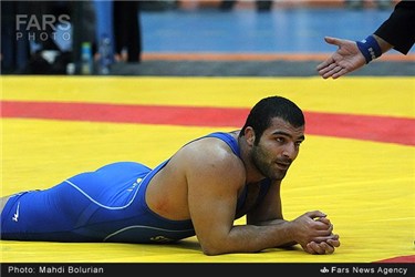 دیدار تیم های کشتی کفایتی مشهد و استیل آذین تهران در مشهد
