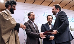 تجلیل اداره کل اوقاف از سرپرست خبرگزاری فارس خوزستان به عنوان رسانه بر‌تر