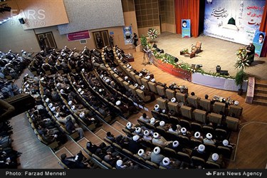 بیست و پنجمین همایش بزرگ وحدت در کرمانشاه