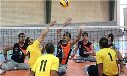 مسابقات چندجانبه والیبال نشسته در اراک برگزار می‌شود