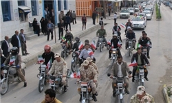 نمایی از بازسازی ورود تاریخی حضرت امام (ره) به میهن در چرام