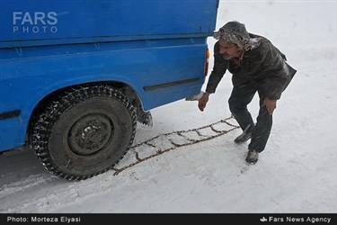 کولاک و بارش برف در جاده طارم استان زنجان