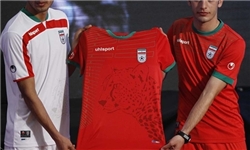 رونمایی از پیراهن تیم ملی فوتبال با نماد یوزپلنگ در سایت یوزپلنگ جاجرم