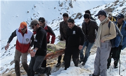 نجات کوهنورد حادثه‌دیده در ارتفاعات آبشار گنجنامه