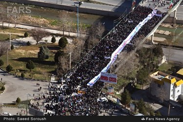 راهپیمایی یوم الله 22 بهمن در خرم آباد
