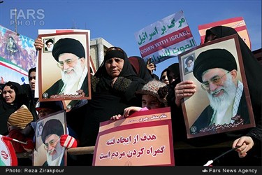 راهپیمایی یوم الله 22 بهمن در شهر کرد