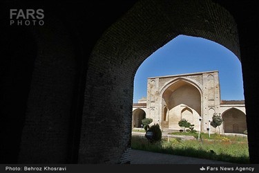 مسجد و حوزه علمیه صفویه در ساری