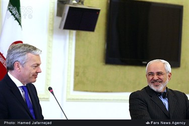 کنفرانس خبری دیدیه ریندرز معاون نخست‌وزیر و وزیر خارجه بلژیک و محمدجواد ظریف وزیر خارجه ایران