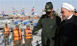 بازدید روحانی از منطقه یکم نیروی دریایی ارتش