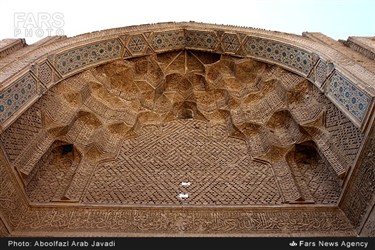 بنای تاریخی مسجد جامع ورامین