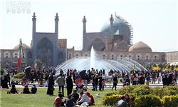 60 درصد از مسافران نوروزی از اماکن تاریخی اصفهان بازدید کردند