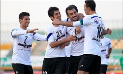 مهاجم صبای قم در آستانه کسب چهارمین آقای گلی جام خلیج فارس