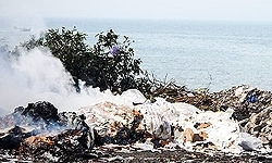 انباشت زباله در ساحل محمودآباد