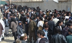 مراکز رأی‎دهی افغانستان تا زمان اخذ رأی آخرین رأی‎دهنده باز است