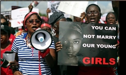 بوکوحرام مسئولیت ربودن بیش از 200 دانش‌‌آموز دختر نیجریه را برعهده گرفت/تأکید بوکوحرام بر فروختن دختران ربوده شده