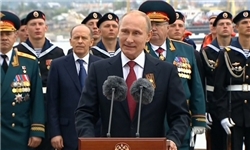 مقامات دولت موقت اوکراین، حضور پوتین در سواستوپول را نقض فاحش حاکمیت اوکراین خواندند