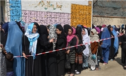 حضور گسترده زنان شمال افغانستان در انتخابات/ تلاش تروریست‌ها ناکام ماند