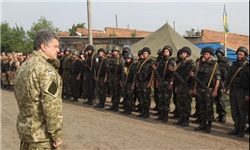 پیشنهاد رسمی پروشنکو به روسیه برای اعزام بازرس به اوکراین