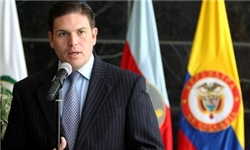 وزیر دفاع کلمبیا: صلح و امنیت را در کشور برقرار می‌کنیم
