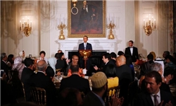 فلسطینیان کشته می‌شوند، اوباما با حمایت از صهیونیست‌ها افطاری می‌دهد+عکس