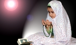تشویق و تنبیه فرزندان به «نماز» چگونه است
