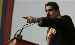 «مادورو» خواستار رد اقدامات آمریکا از سوی پارلمان ونزوئلا شد