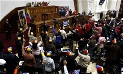 مجلس ونزوئلا اختیارات ویژه‌ به رئیس جمهور این کشور داد