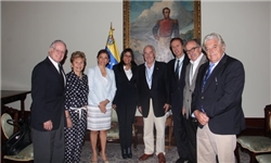 وزیر امور خارجه ونزوئلا: آرامش و شفافیت انتخابات مجلس را تضمین می‌کنیم