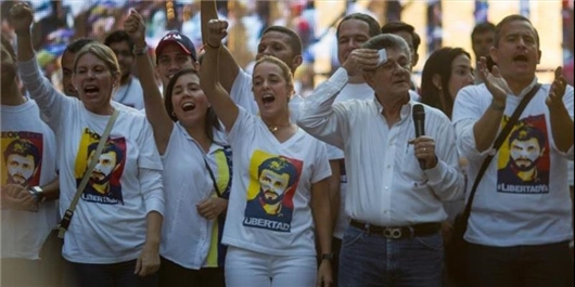 اپوزیسیون ونزوئلا خواستار آزادی زندانیان سیاسی شد