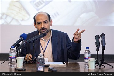 سخنرانی غلامرضا اکرمی رئیس دانشگاه هنر در  همایش اکران فیلم‌های خارجی «فرصت‌ها و تهدیدها»‌