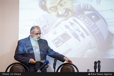 حسام‌الدین آشنا مشاور فرهنگی رئیس‌جمهور در همایش اکران فیلم‌های خارجی «فرصت‌ها و تهدیدها»‌