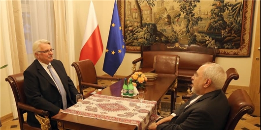 رایزنی ظریف و همتای لهستانی/ امضای یادداشت تفاهم رایزنی‌های سیاسی