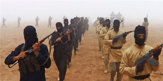 داعش 300 نفر از عناصر خود را برای مقابله با کُردهای سوریه به رقه فراخواند