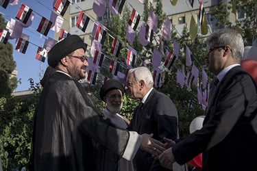 حضور مهمانان در مراسم جشن آزادسازی موصل در سفارت عراق در تهران