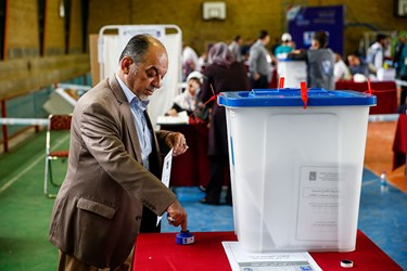 برگزاری انتخابات پارلمانی عراق در تهران/ دولت آباد