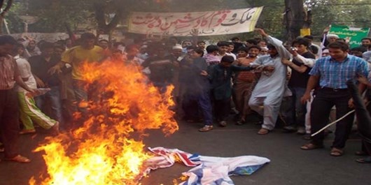 طنین فریاد «مرگ بر اسرائیل» در کراچی 
