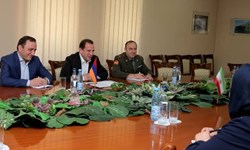 دیدار وزیر دفاع ارمنستان با سفیر ایران درباره افزایش همکاری‌های دفاعی و امنیتی