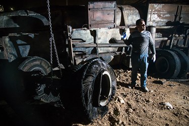 تصادف تانکر سوخت با اتوبوس مسافربری در سنندج
