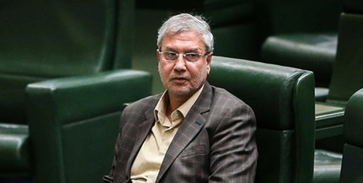 استیضاح ۳ باره  وزیر رفاه در تاریخ مجلس ایران تعجب‌آور است