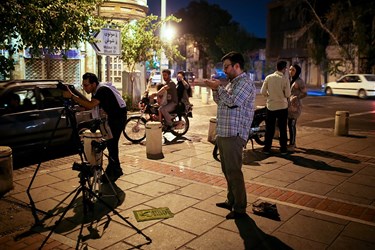 قرائت نماز آیات در طول رصد طولانی‎ترین ماه‎گرفتگی قرن در میدان حسن آباد تهران